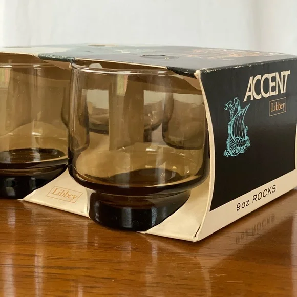 {SOLD} NIB Set mid-century modern smoky rock glasses by Libbey Co - Picture 4 of 12